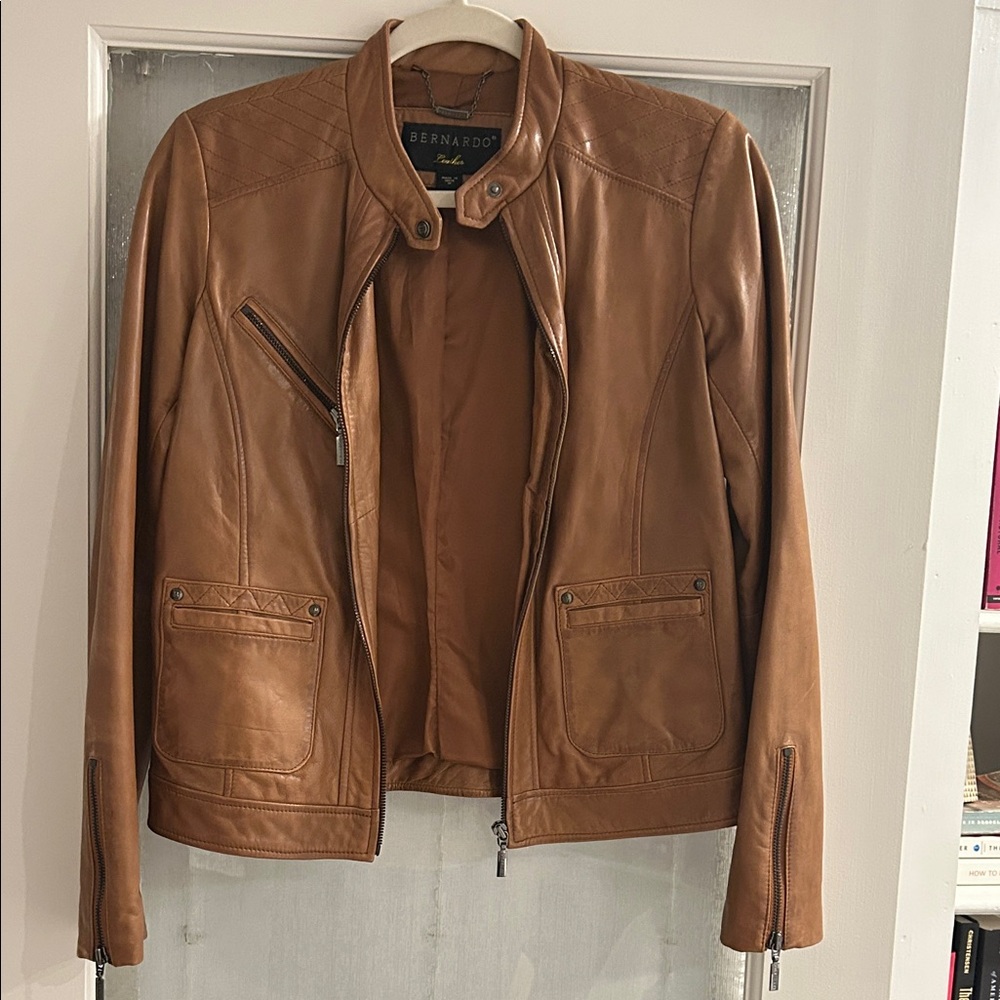 Bernardo Women's Tan Leather Jacket